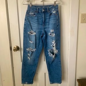 American Eagle Mom Jeans